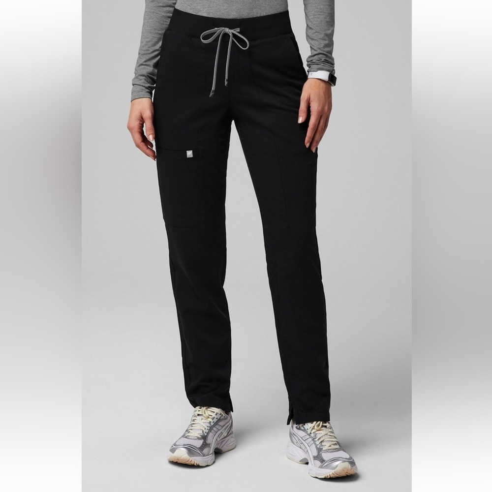 Fabletic Scrub Pants